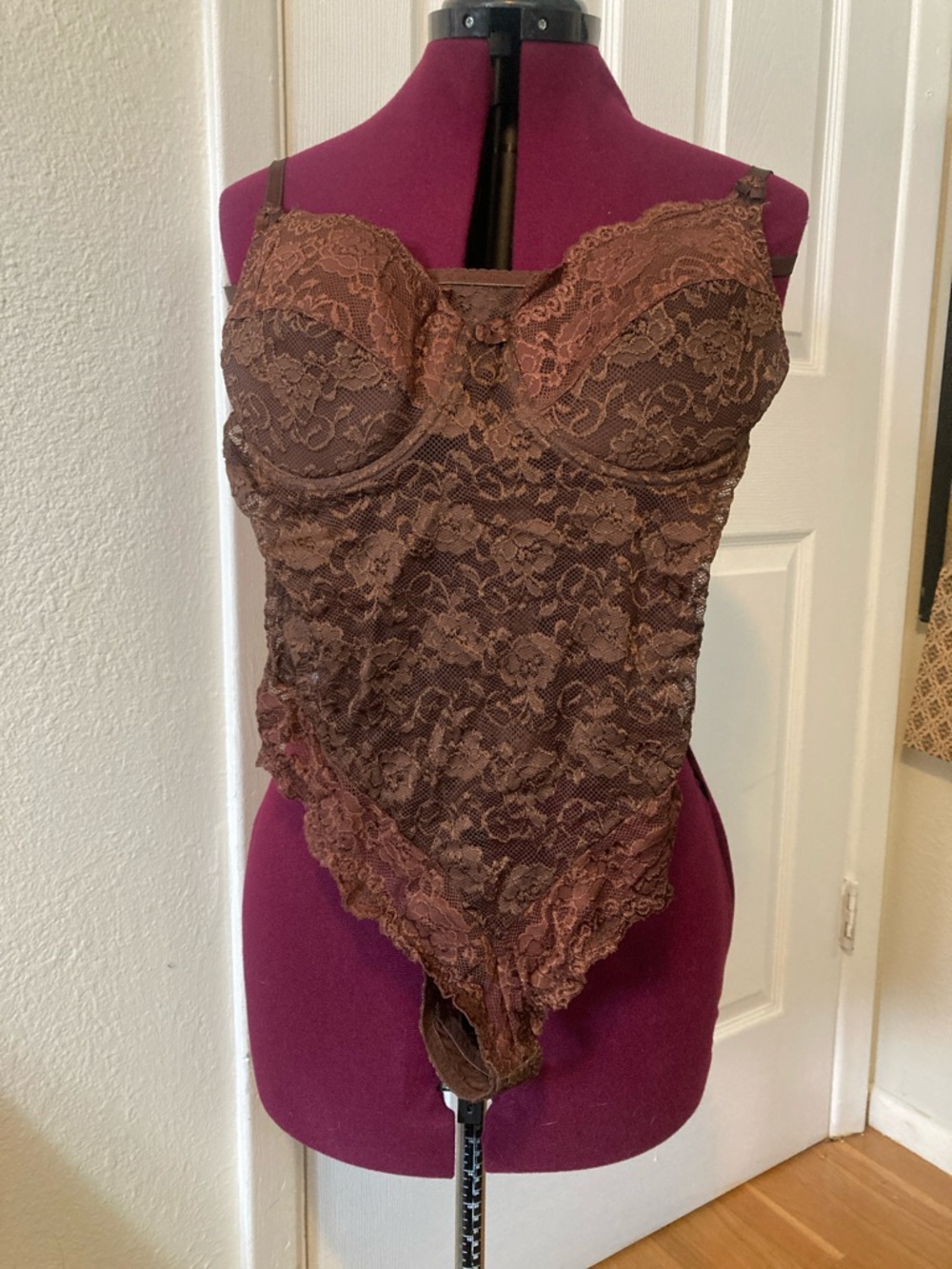 Rampage Brown Lace Underwire Bodysuit 38c never worn. Was gift and wrong size